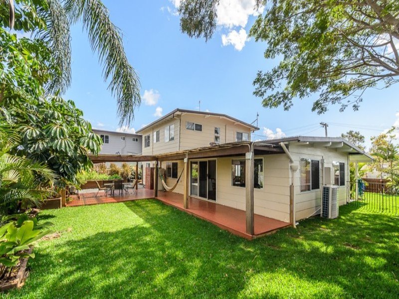 4 Lotus Street, Sun Valley QLD 4680