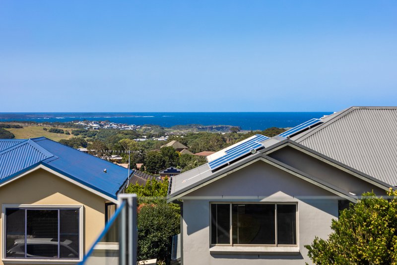 Photo - 4 Love Street, Kiama NSW 2533 - Image 2