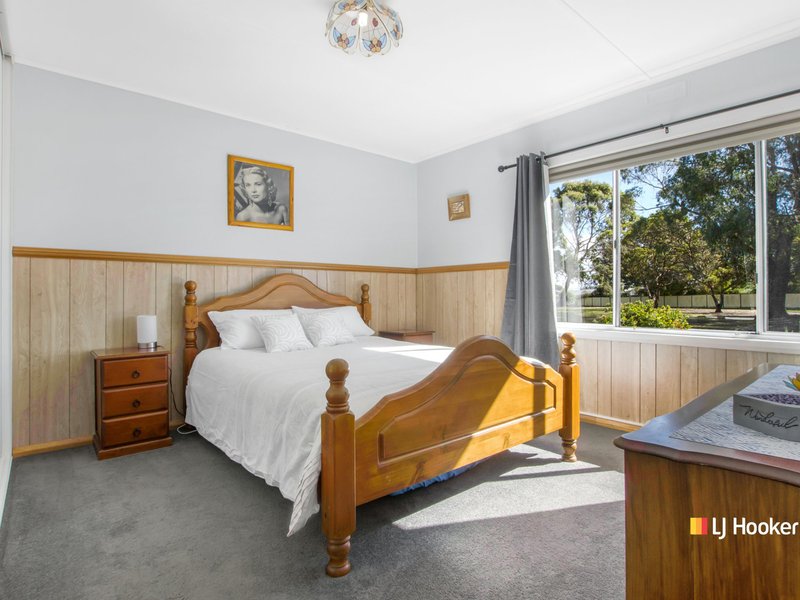 Photo - 4 Lowe Street, Wynyard TAS 7325 - Image 12