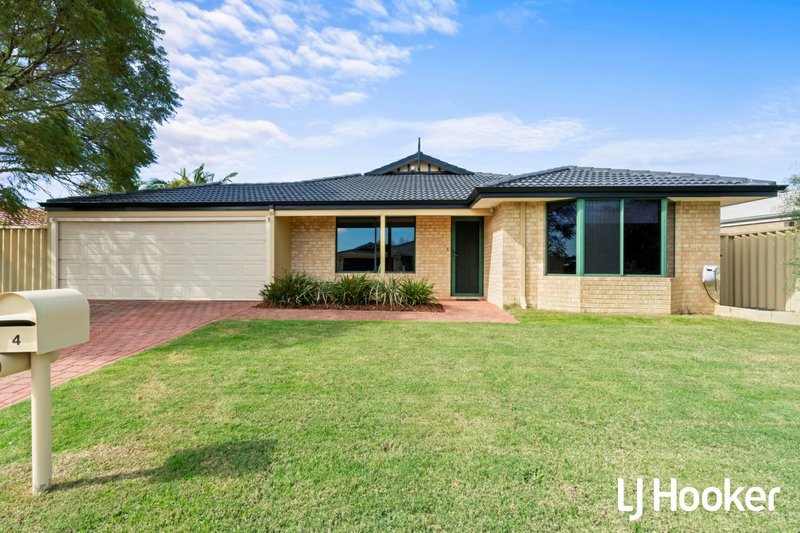 4 Lowis Way, Canning Vale WA 6155