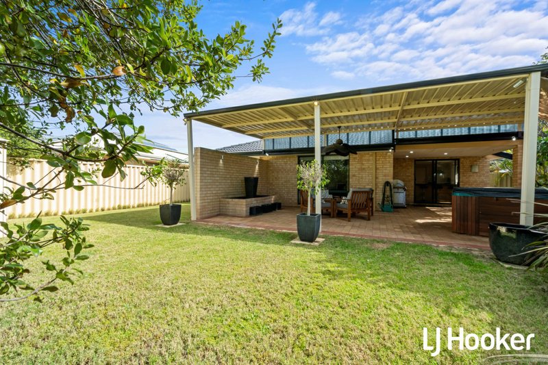 Photo - 4 Lowis Way, Canning Vale WA 6155 - Image 24