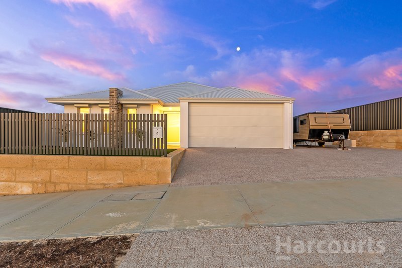 Photo - 4 Lucent Approach, Eglinton WA 6034 - Image 1