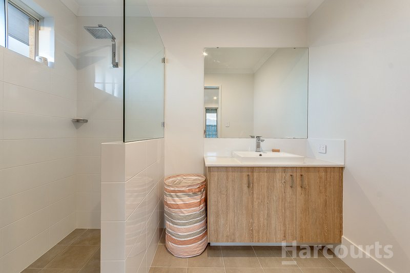 Photo - 4 Lucent Approach, Eglinton WA 6034 - Image 7