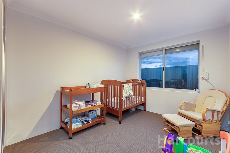 Photo - 4 Lucent Approach, Eglinton WA 6034 - Image 17