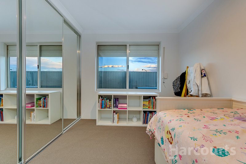 Photo - 4 Lucent Approach, Eglinton WA 6034 - Image 20