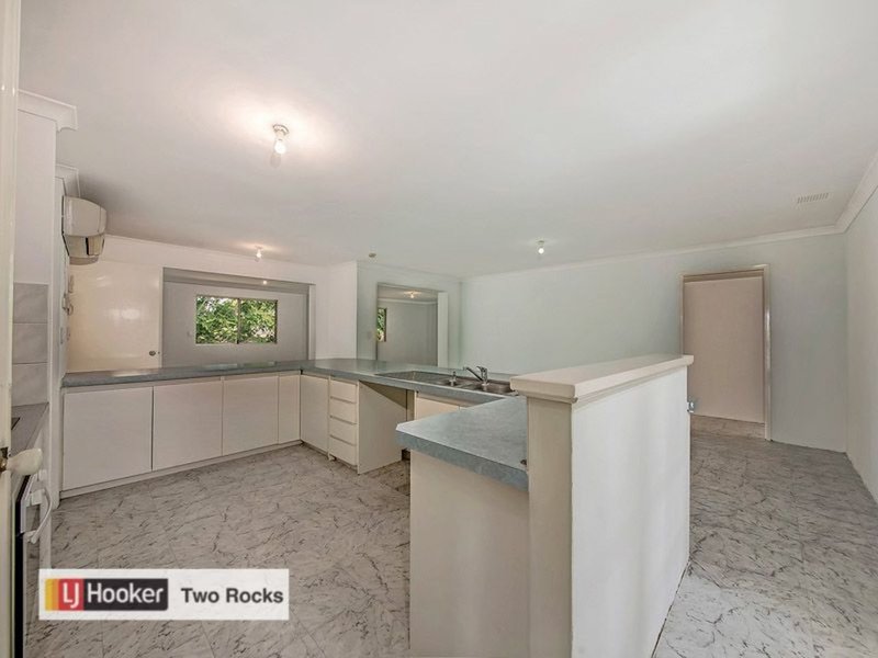 Photo - 4 Lugger Place, Yanchep WA 6035 - Image 7