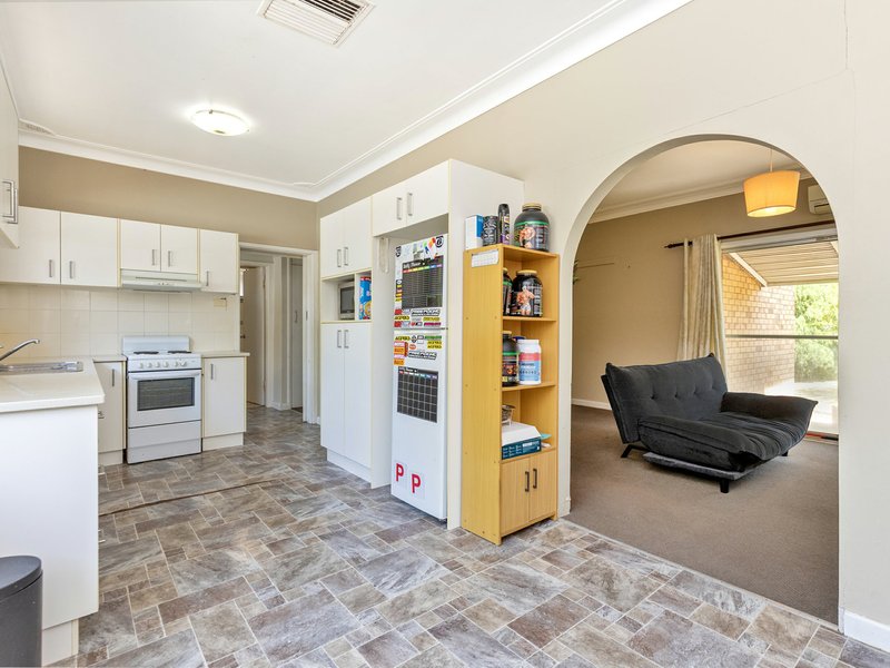 Photo - 4 Lumeah Street, South Tamworth NSW 2340 - Image 4