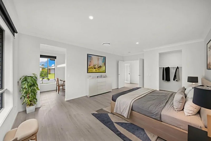 Photo - 4 Lunar Street, Flagstone QLD 4280 - Image 9