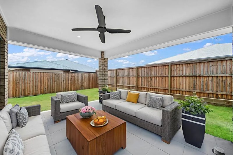 Photo - 4 Lunar Street, Flagstone QLD 4280 - Image 11