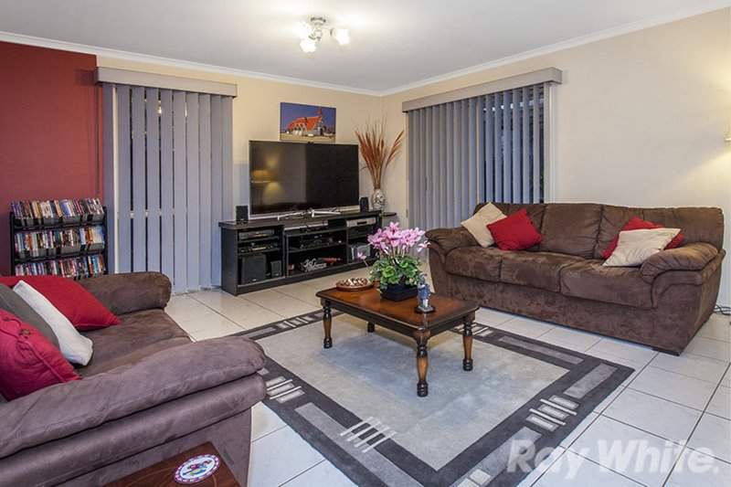 Photo - 4 Lyall Court, Dandenong North VIC 3175 - Image 2