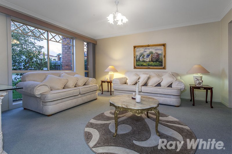 Photo - 4 Lyall Court, Dandenong North VIC 3175 - Image 6