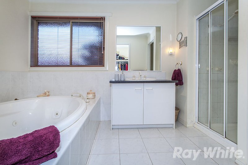 Photo - 4 Lyall Court, Dandenong North VIC 3175 - Image 15