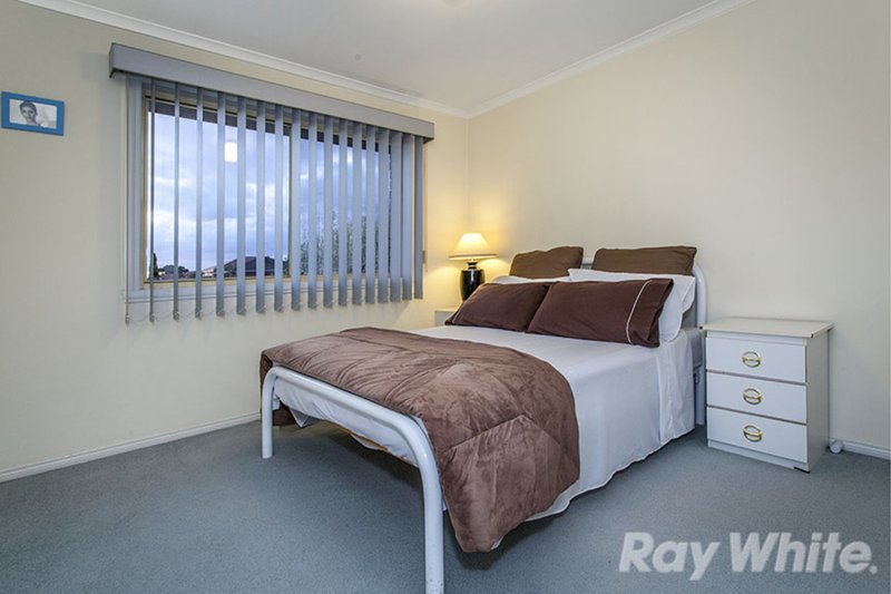 Photo - 4 Lyall Court, Dandenong North VIC 3175 - Image 19