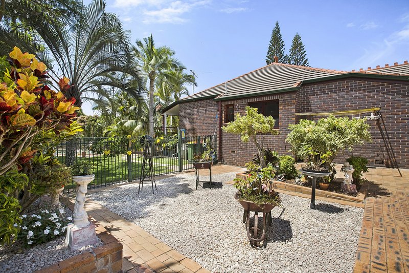 Photo - 4 Lydford Court, Murrumba Downs QLD 4503 - Image 21