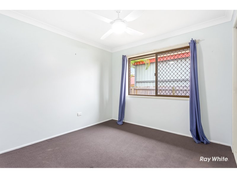 Photo - 4 Lyndall Drive, Lammermoor QLD 4703 - Image 13