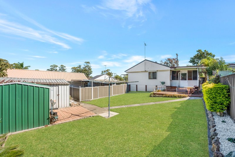 Photo - 4 Lyndley Street, Busby NSW 2168 - Image 11