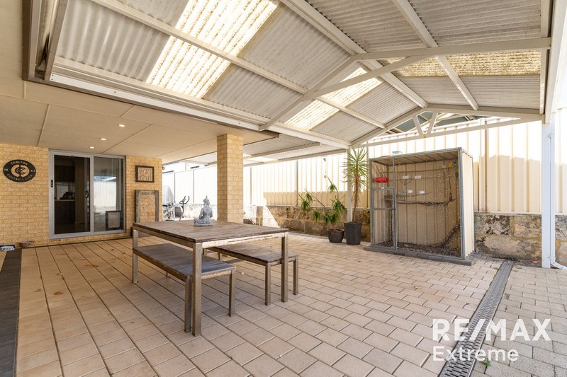 Photo - 4 Lynella Circuit, Banksia Grove WA 6031 - Image 27