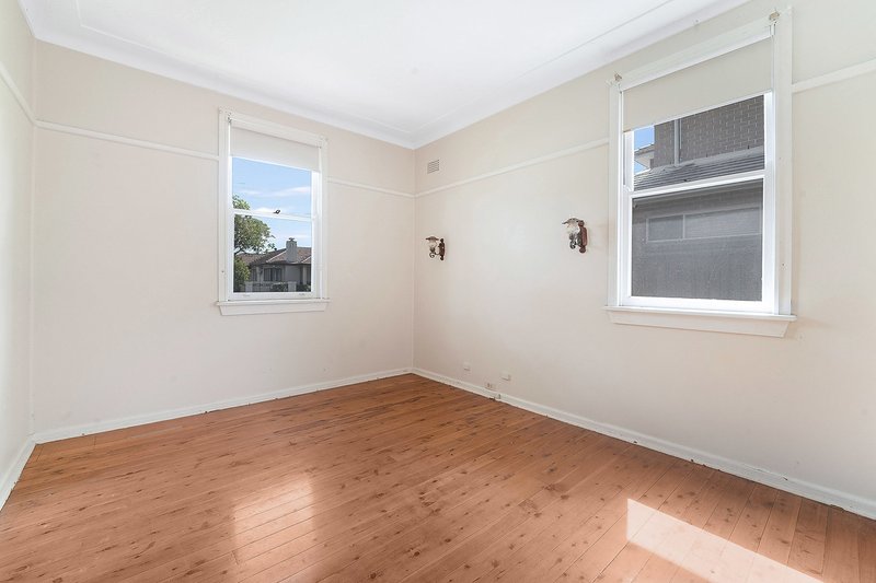 Photo - 4 Macarthur Avenue, Strathfield NSW 2135 - Image 2
