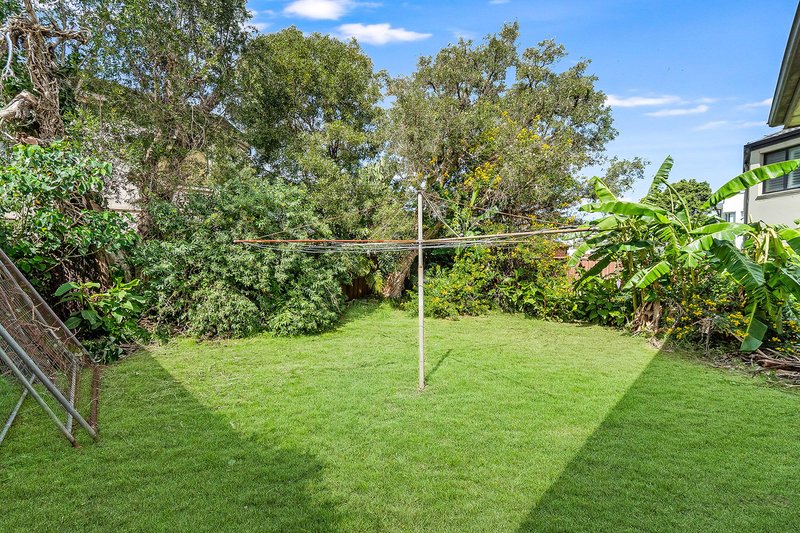 Photo - 4 Macarthur Avenue, Strathfield NSW 2135 - Image 9