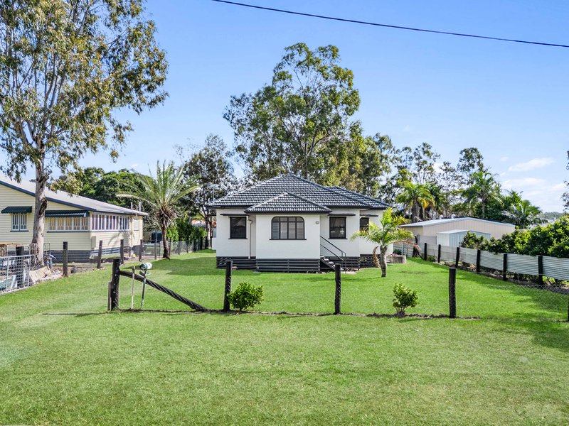 Photo - 4 Macaulay Street, Fernvale QLD 4306 - Image 2