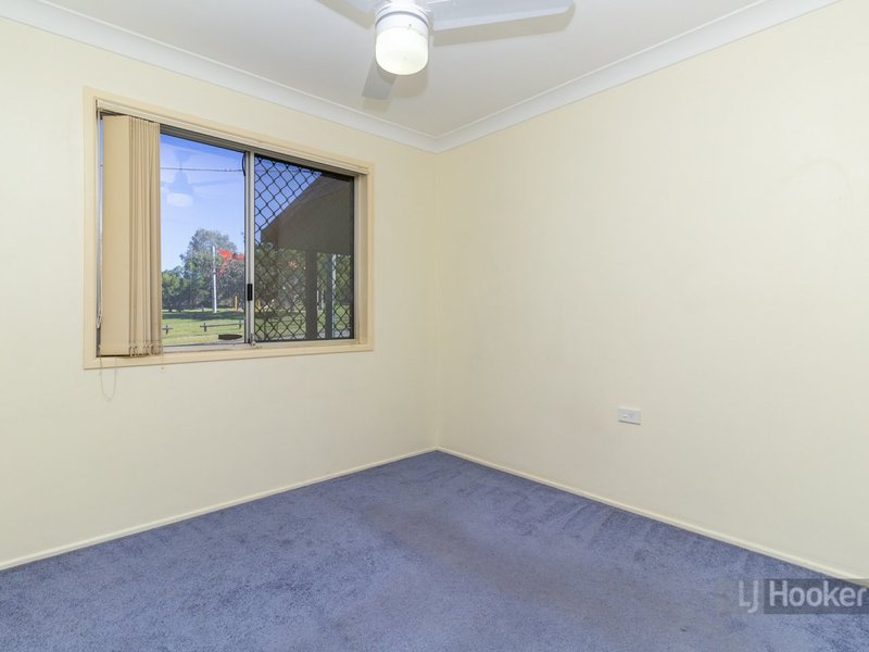 Photo - 4 Macauley Drive, Boronia Heights QLD 4124 - Image 7