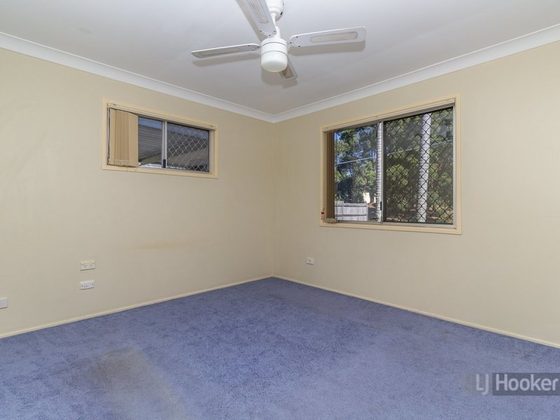 Photo - 4 Macauley Drive, Boronia Heights QLD 4124 - Image 8