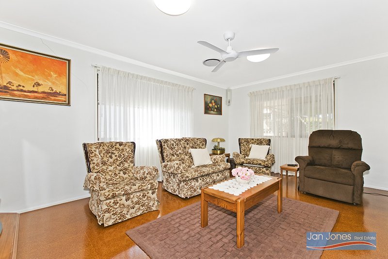 Photo - 4 Macfarlane Street, Kippa-Ring QLD 4021 - Image 5