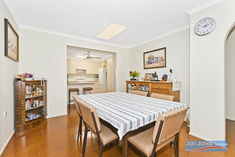 Photo - 4 Macfarlane Street, Kippa-Ring QLD 4021 - Image 7