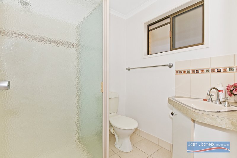 Photo - 4 Macfarlane Street, Kippa-Ring QLD 4021 - Image 14