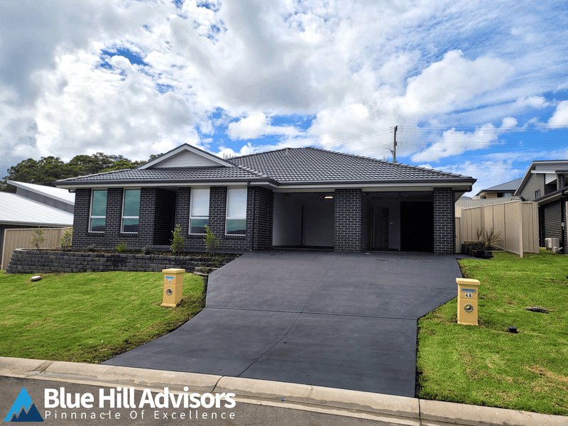 4 Mackillop Drive, Morisset NSW 2264