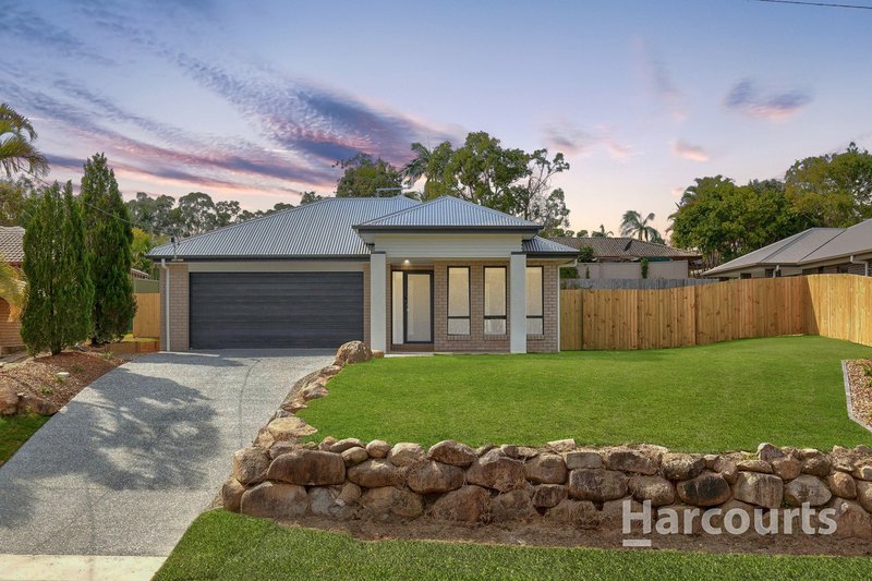 Photo - 4 Macquarie Drive, Petrie QLD 4502 - Image 2