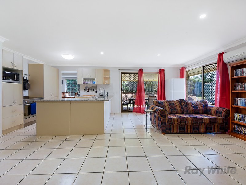 Photo - 4 Magenta Street, Griffin QLD 4503 - Image 9