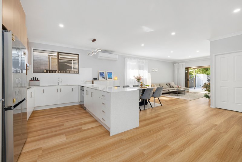 Photo - 4 Magnolia Street, Pallara QLD 4110 - Image 2