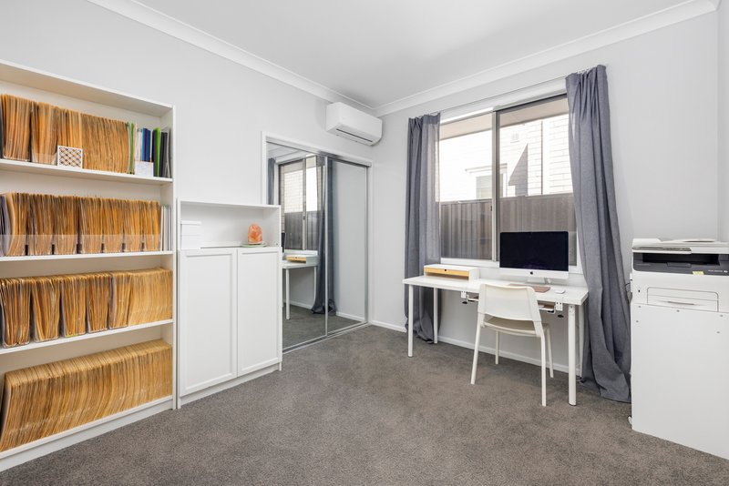 Photo - 4 Magnolia Street, Pallara QLD 4110 - Image 7