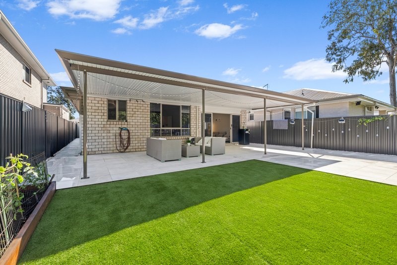 Photo - 4 Magnolia Street, Pallara QLD 4110 - Image 17