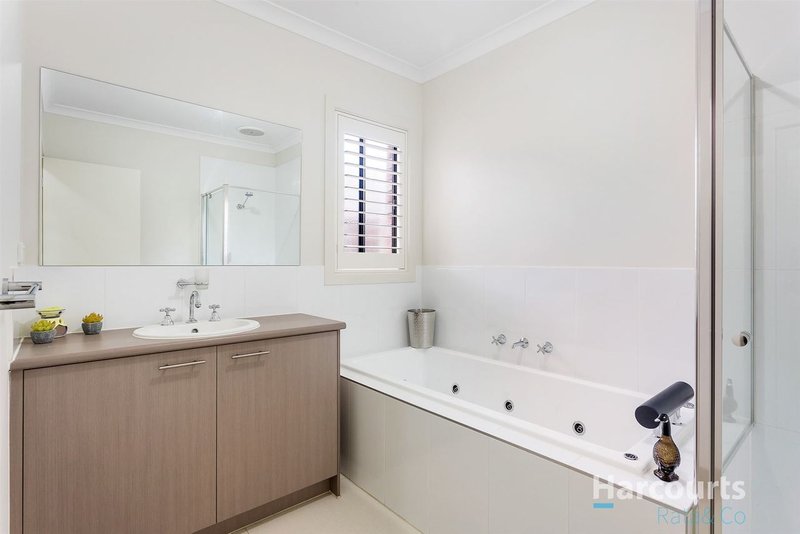 Photo - 4 Maguire Street, Lalor VIC 3075 - Image 6