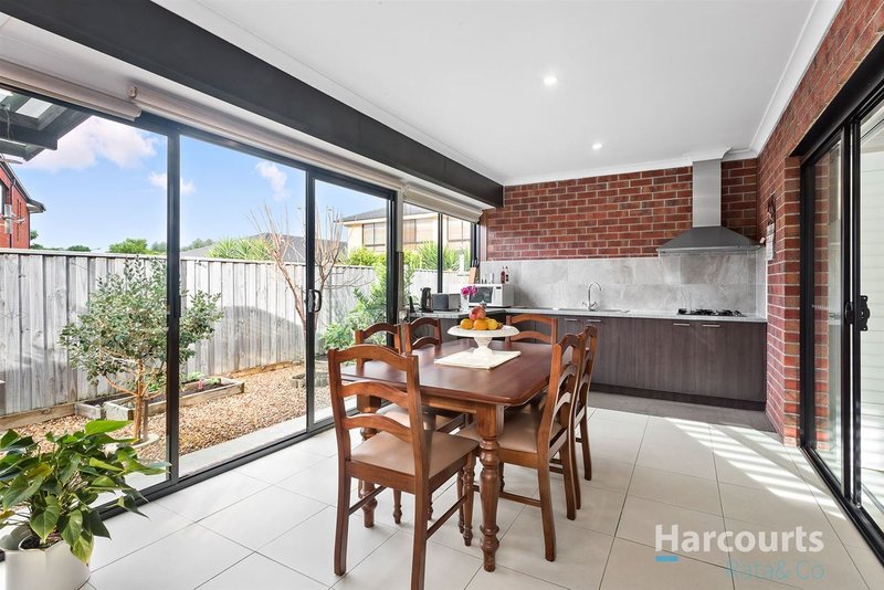 Photo - 4 Maguire Street, Lalor VIC 3075 - Image 9