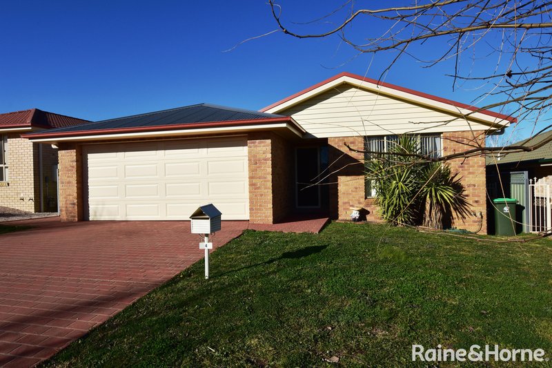 4 Mahogany Court, Orange NSW 2800