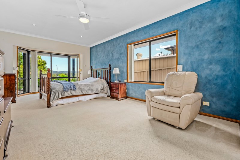 Photo - 4 Mahogany Place, Fennell Bay NSW 2283 - Image 11