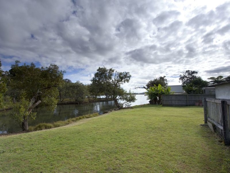 Photo - 4 Main Road, Manning Point NSW 2430 - Image 17