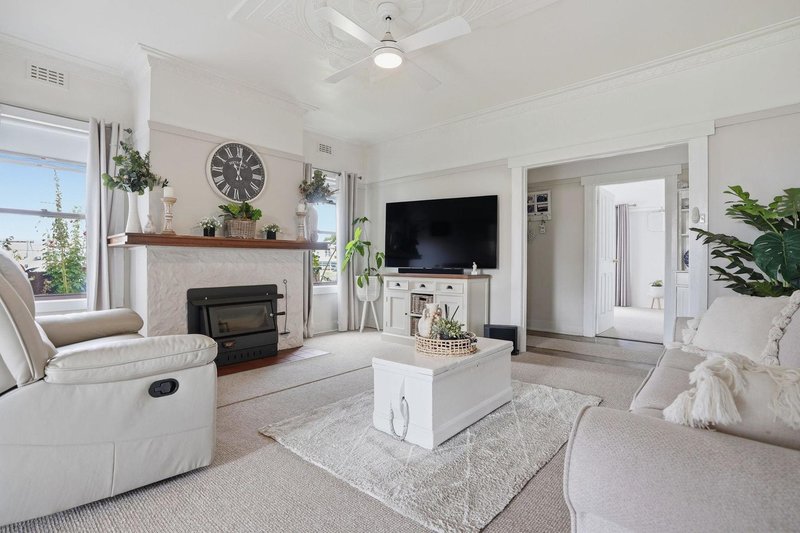 Photo - 4 Main Street, Winnaleah TAS 7265 - Image 1