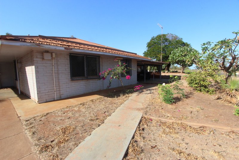 Photo - 4 Maitland Court, Dampier WA 6713 - Image 6