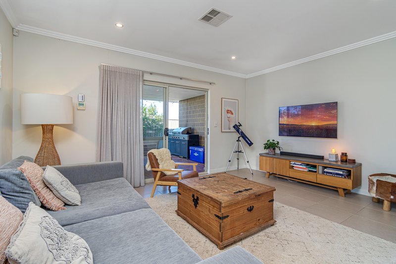 Photo - 4 Makassar Way, Clarkson WA 6030 - Image 18