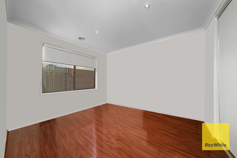 Photo - 4 Malanda Place, Truganina VIC 3029 - Image 7