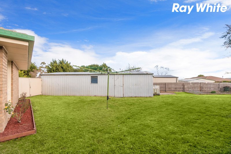 Photo - 4 Malcolm Court, Pakenham VIC 3810 - Image 13