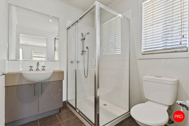 Photo - 4 Mallee Place, Epsom VIC 3551 - Image 7