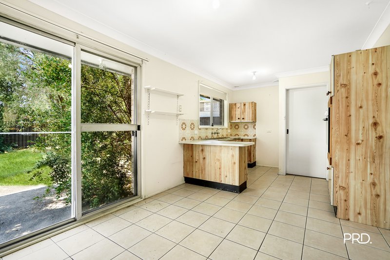 Photo - 4 Mamble Place, South Penrith NSW 2750 - Image 2