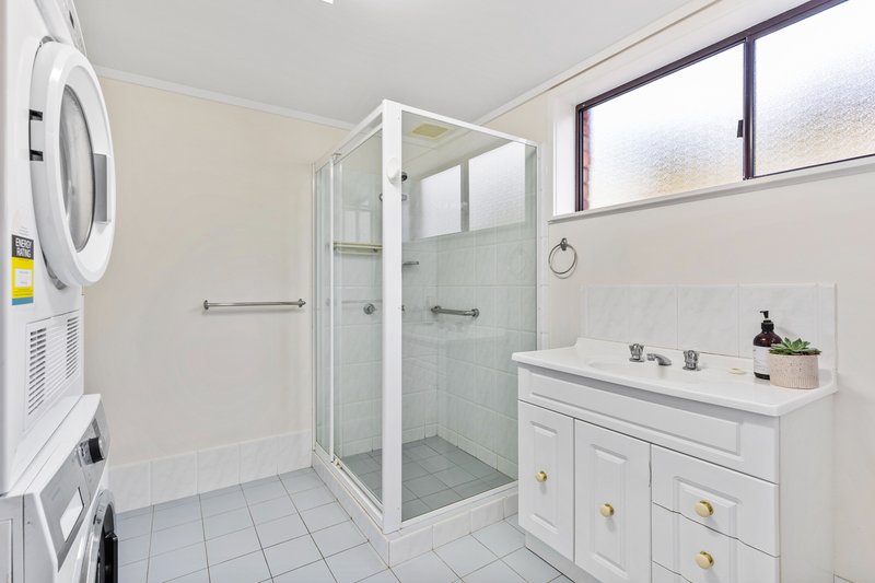 Photo - 4 Manning Avenue, Narrawallee NSW 2539 - Image 16