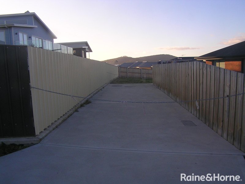 Photo - 4 Manning Place, Sorell TAS 7172 - Image 4