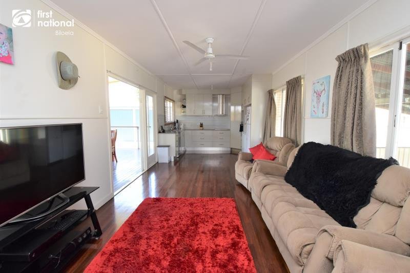 Photo - 4 Manton Street, Biloela QLD 4715 - Image 2